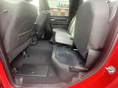 Used 2024 RAM 2500 Big Horn w/ Bed Utility Group image 37