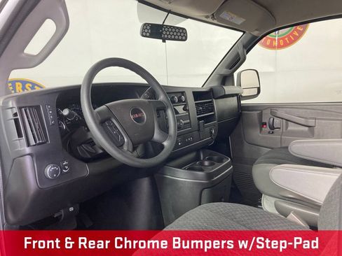 Used 2025 GMC Savana 2500 w/ Driver Convenience Package RWD image 9