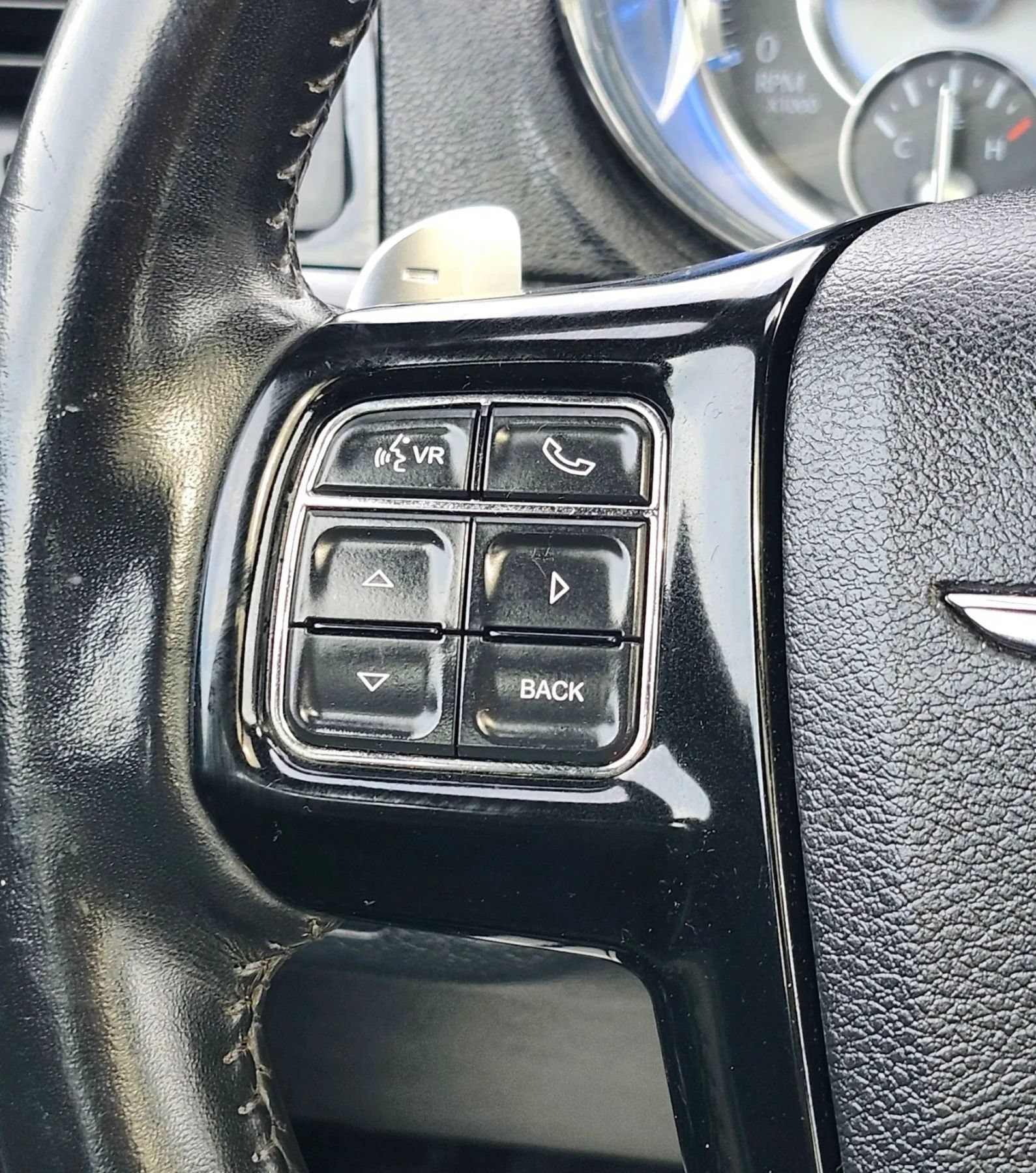 Used 2013 Chrysler 300 S AWD/4WD image 22