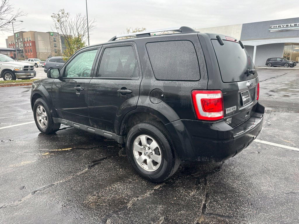 Used 2011 Ford Escape Limited FWD image 3