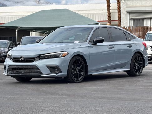 Used 2023 Honda Civic Sport image 7