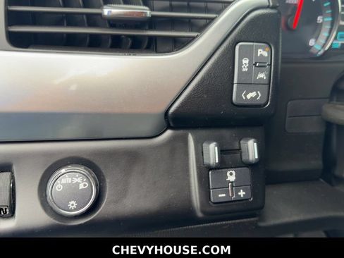 Used 2019 Chevrolet Suburban LT w/ Max Trailering Package RWD image 32