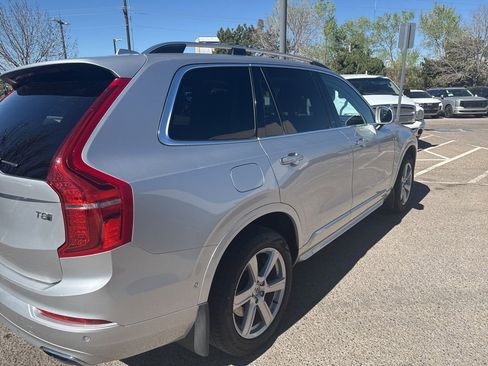 Used 2016 Volvo XC90 T8 Momentum w/ Vision Package image 4