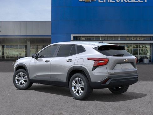 New 2026 Chevrolet Trax LS FWD image 3