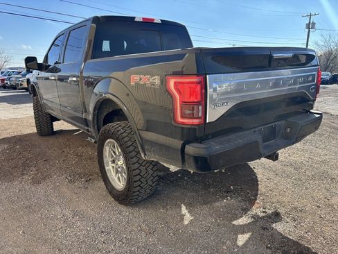 Used 2017 Ford F150 Platinum w/ Equipment Group 701A Luxury image 5