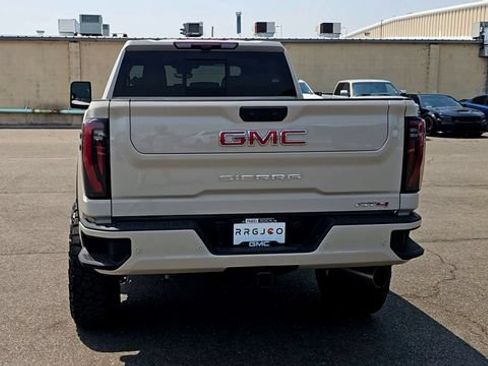 New 2026 GMC Sierra 3500 AT4 w/ AT4 Premium Plus Package AWD/4WD image 8