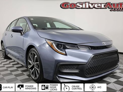 Used 2020 Toyota Corolla SE image 1