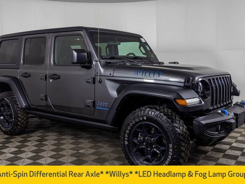 Used 2023 Jeep Wrangler Unlimited w/ Cold Weather Group AWD/4WD image 12