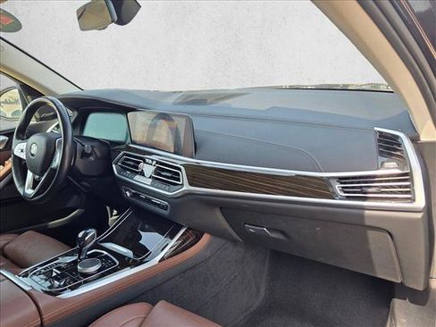 Used 2020 BMW X7 xDrive40i w/ Premium Package AWD/4WD image 21