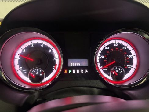 Used 2015 Dodge Grand Caravan SXT w/ Blacktop Package image 24