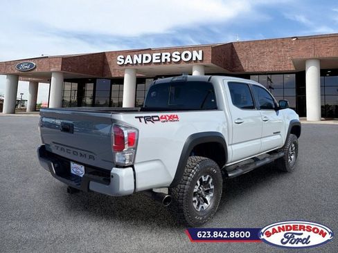Used 2020 Toyota Tacoma TRD Off-Road w/ Technology Package AWD/4WD image 3