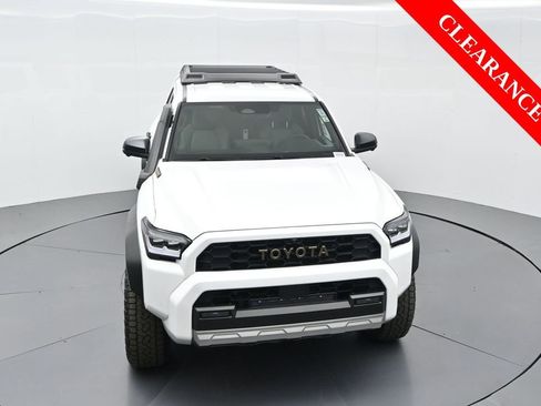 Used 2025 Toyota 4Runner 4WD image 60