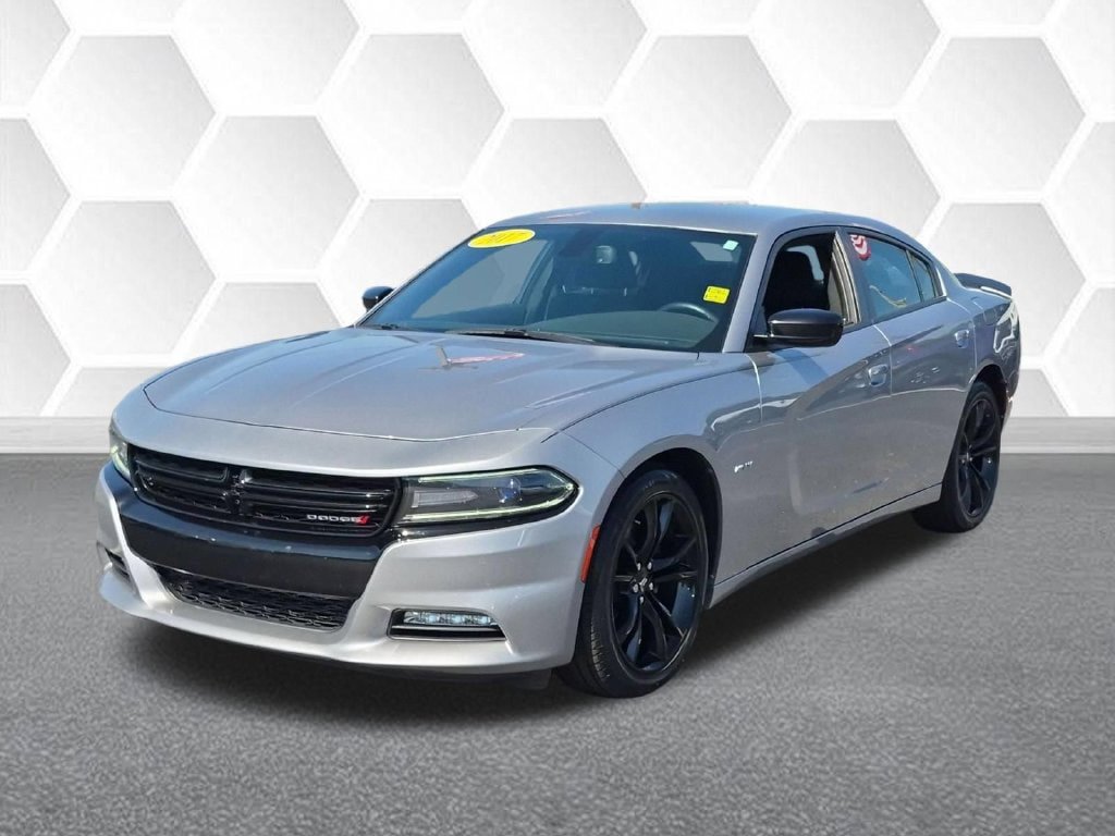 Used 2017 Dodge Charger R/T w/ Driver Confidence Group RWD image 7
