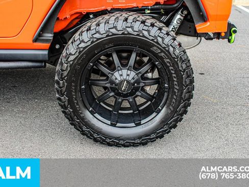 Used 2023 Jeep Wrangler Rubicon AWD/4WD image 15