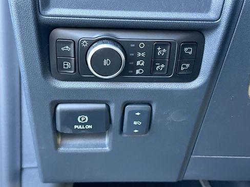 New 2025 Ford F150 Platinum w/ Equipment Group 702A High image 17