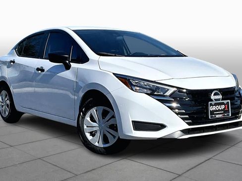New 2025 Nissan Versa S image 2