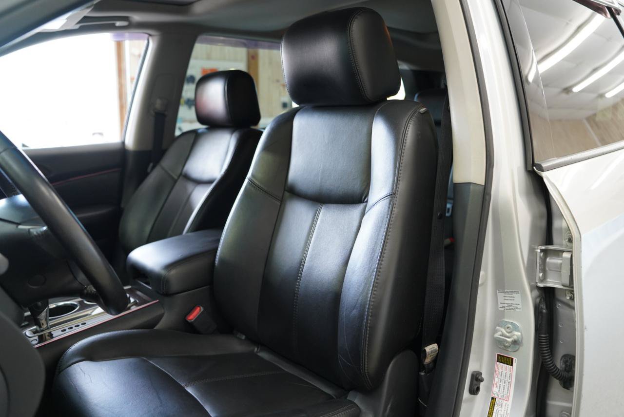 Used 2014 Nissan Pathfinder SL w/ SL Premium Package AWD/4WD image 27
