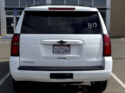 Used 2016 Chevrolet Tahoe LS w/ Enhanced Driver Alert Package RWD image 6