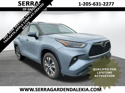 Used 2023 Toyota Highlander XLE