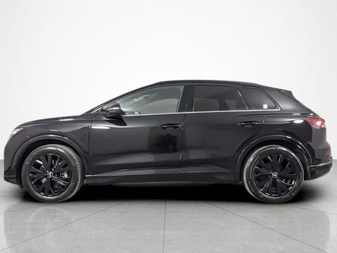 Used 2023 Audi Q4 e-tron Premium Plus w/ Premium Plus RWD image 2