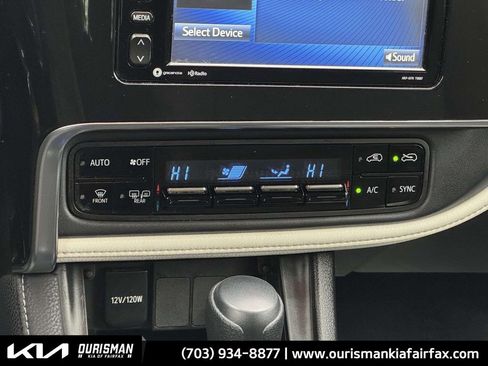 Used 2018 Toyota Corolla iM image 7