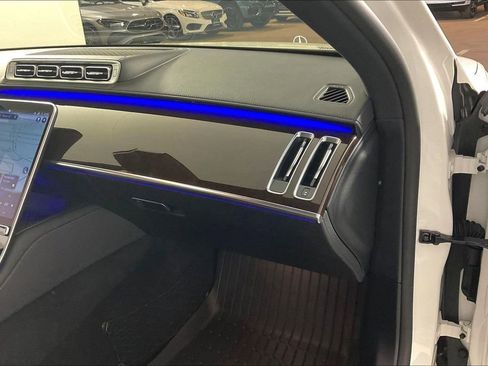 Certified 2023 Mercedes-Benz S 580 4MATIC Sedan image 14