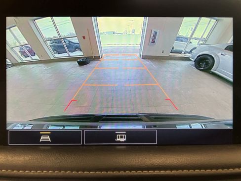 Used 2021 GMC Yukon XL SLT image 22