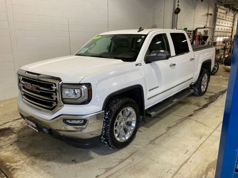 Used 2018 GMC Sierra 1500 SLT w/ SLT Premium Package image 1
