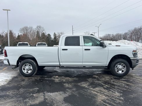 New 2026 RAM 3500 Tradesman image 8