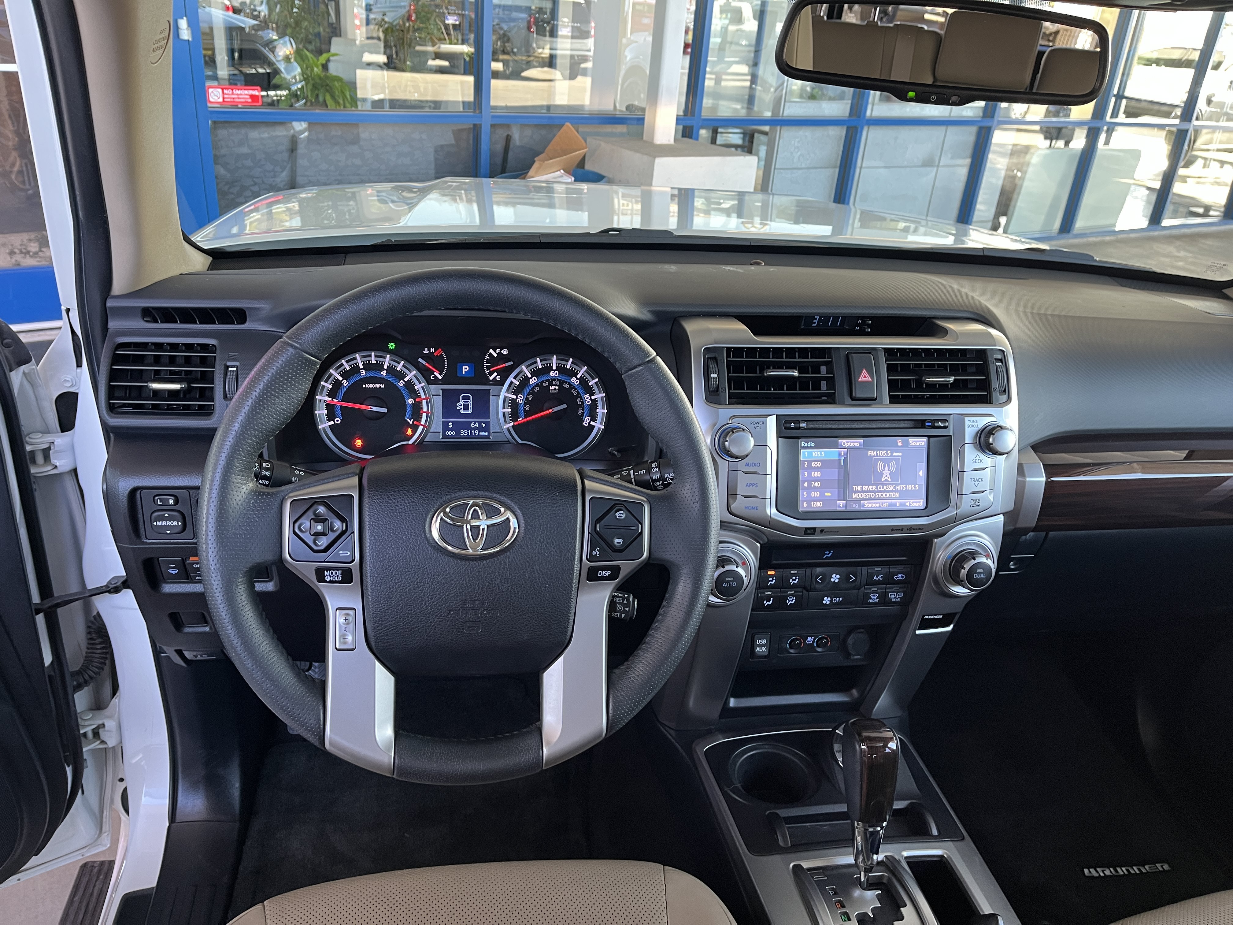 Used 2019 Toyota 4Runner Limited AWD/4WD image 8
