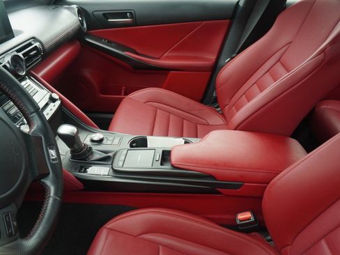 Used 2023 Lexus IS 350 F Sport w/ Memory Package RWD image 9