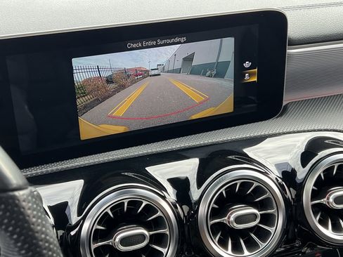 Used 2020 Mercedes-Benz CLA 250 4MATIC image 26