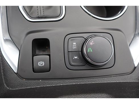 Used 2019 Chevrolet Traverse Premier w/ LPO, Blackout Package image 35