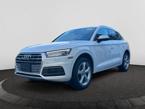 Used 2020 Audi Q5 2.0T Premium w/ Convenience Package image 9