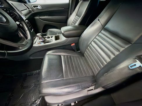 Used 2019 Jeep Grand Cherokee Limited X RWD image 11