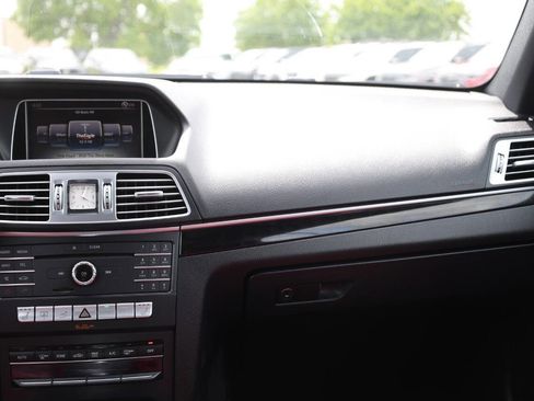 Used 2016 Mercedes-Benz E 400 4MATIC Coupe image 22