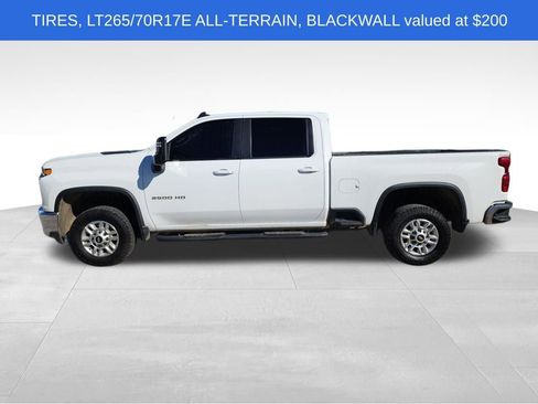 Used 2022 Chevrolet Silverado 2500 LT w/ Convenience Package image 5