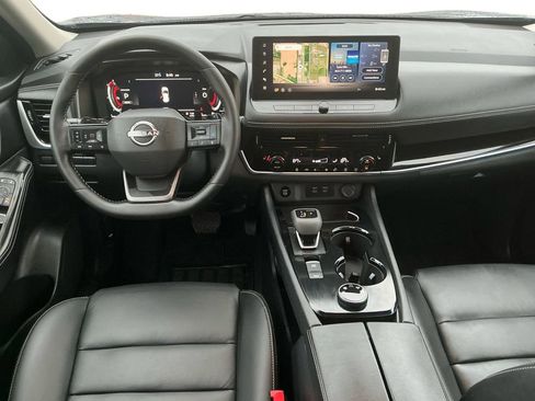 Used 2026 Nissan Rogue SL image 17