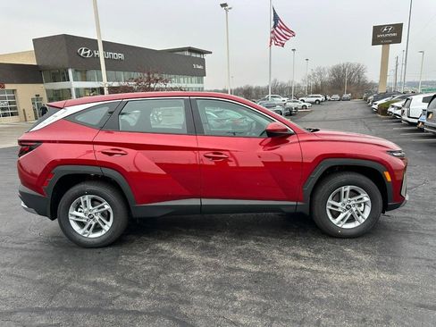 New 2026 Hyundai Tucson SE image 2