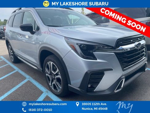 Used 2024 Subaru Ascent Touring AWD/4WD image 1