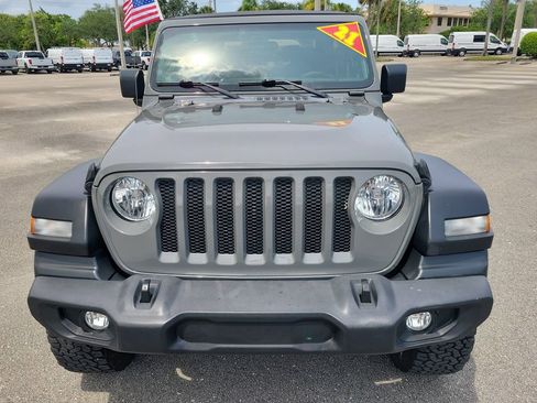 Used 2021 Jeep Wrangler Sport AWD/4WD image 8