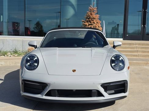 Used 2022 Porsche 911 Targa 4 GTS image 10