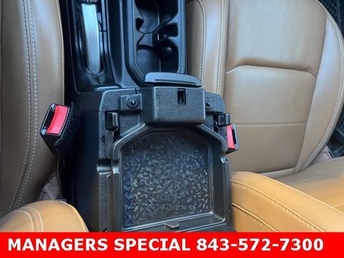 Used 2021 Jeep Wrangler Unlimited Sahara image 16