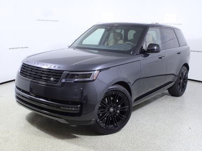 New 2025 Land Rover Range Rover SE