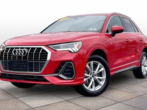 Used 2025 Audi Q3 2.0T Premium AWD/4WD image 2