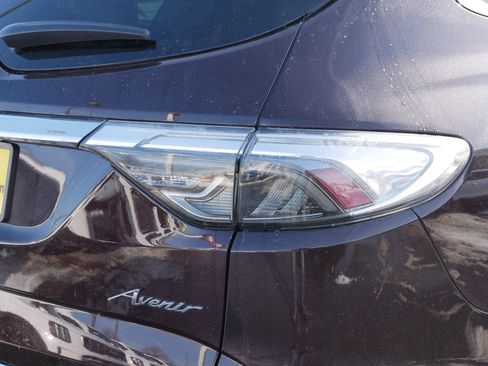 Used 2023 Buick Enclave Avenir w/ Avenir Technology Package image 17