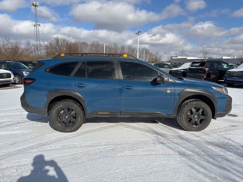 Certified 2025 Subaru Outback Wilderness image 8