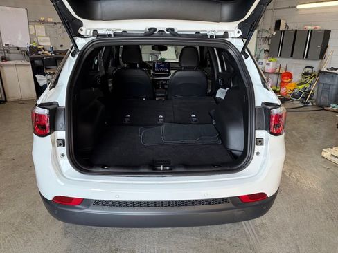 Used 2024 Jeep Compass Limited AWD/4WD image 30