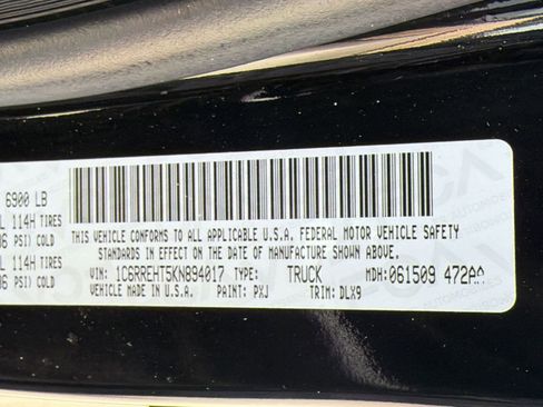 Used 2019 RAM 1500 Limited w/ Advanced Safety Group RWD image 18
