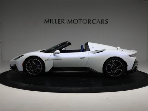 Used 2023 Maserati MC20 Spyder RWD image 4